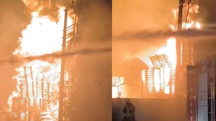 Manisa Turgutlu'da Palet Fabrikasında Yangın: Can Kaybı Yok