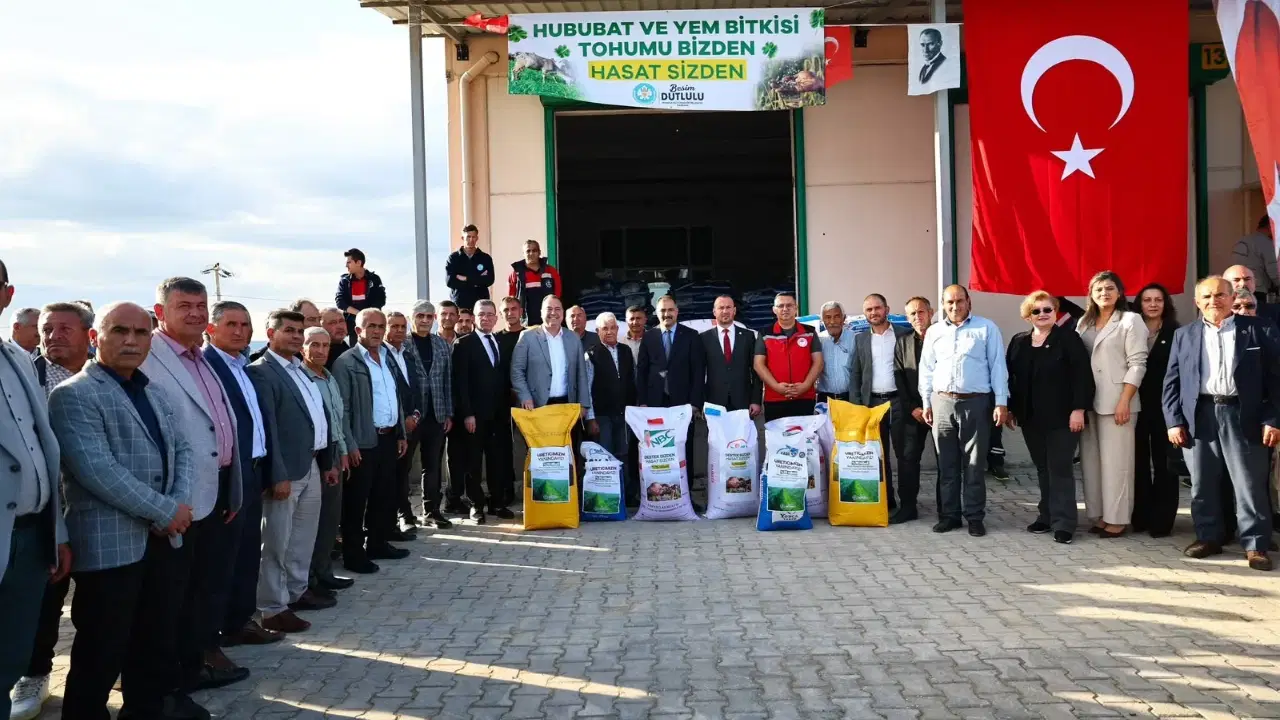 Manisa'da Üreticilere 93 Ton Sertifikalı Tohum Desteği
