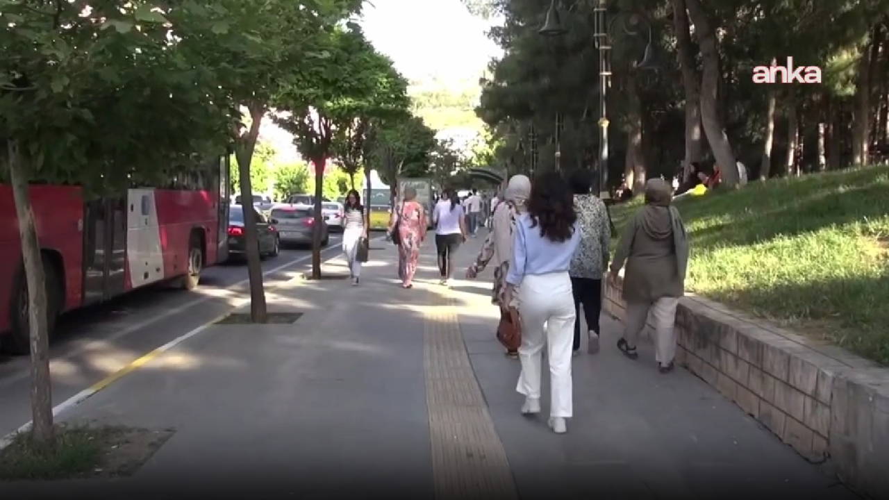 Mardin'de çöp toplayarak geçinen yurttaş: 'Yirmi gün iş yok
