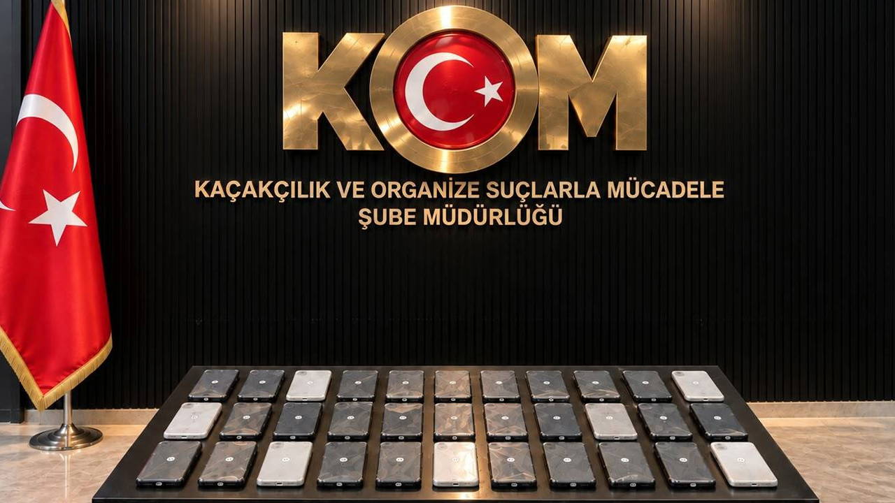 Mardin'de Kaçakçılık ve Uyuşturucu Operasyonu: 36 Telefon Ele Geçirildi