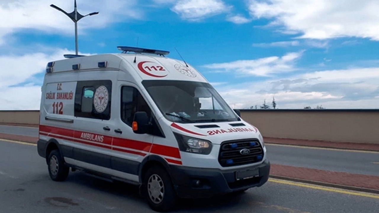 Mardin'de İnşaat İskelesi Çöktü: 2 İşçi Yaralandı
