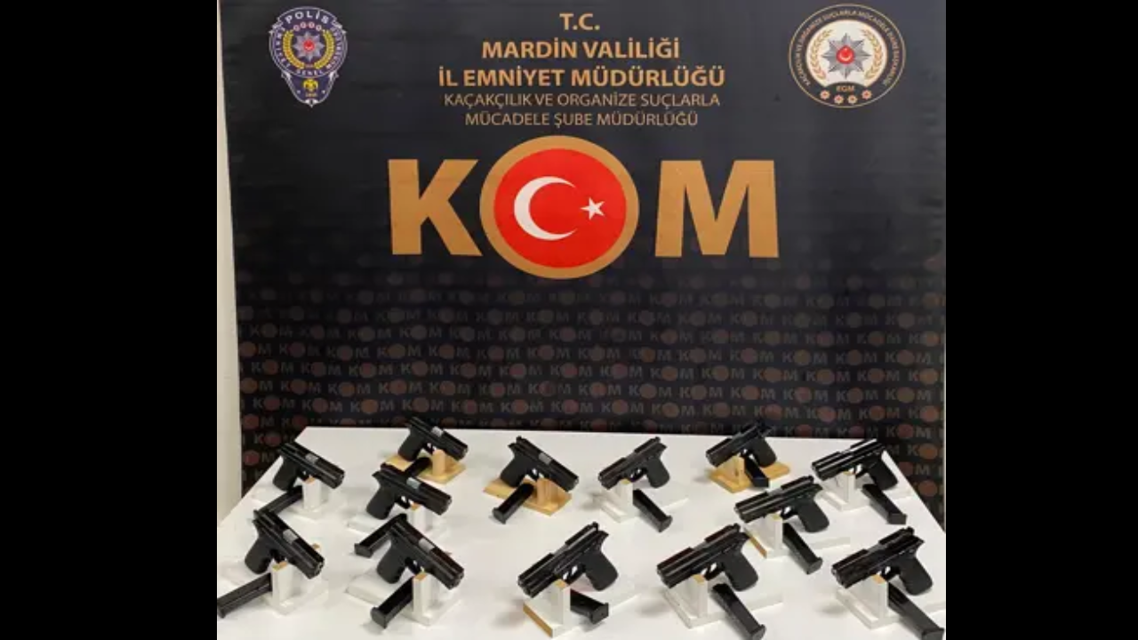Mardin'de kaçak silah operasyonu: 13 ruhsatsız tabanca ele geçirildi
