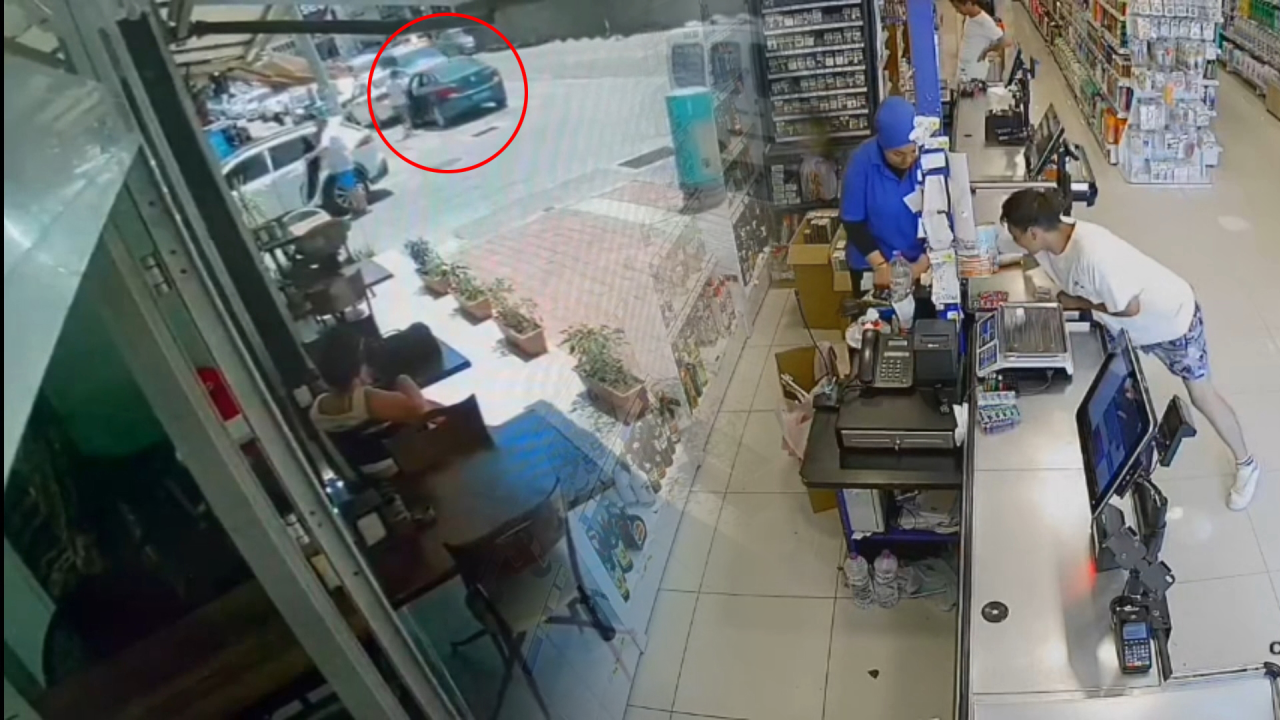 Market Soyan Şüpheli, İçinde Çocuk Olan Arabayı Gasp Edip Kaçtı