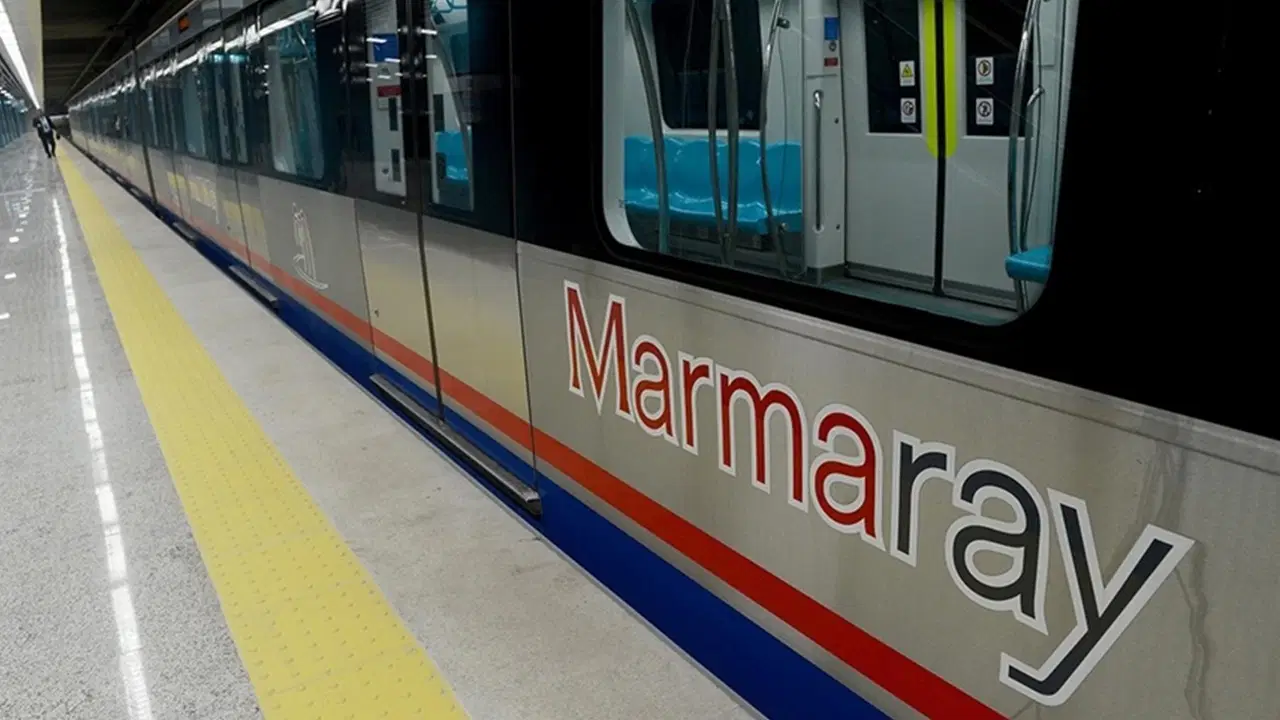 Marmaray Suadiye'de intihar girişimi: Seferler normale döndü