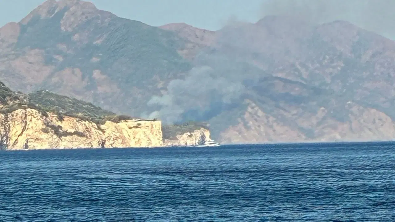 Marmaris'te orman yangını: Ekipler seferber oldu