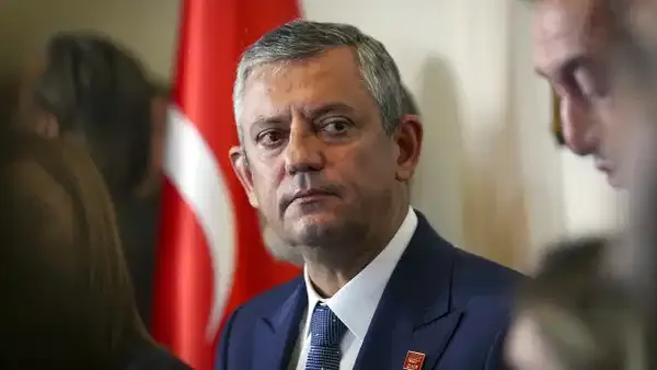 Maşalar Devrede: Özel Etrafında Kenetlenen Örgüt Yandaşları Dokunulmazlık Tartışmasını Alevlendirdi