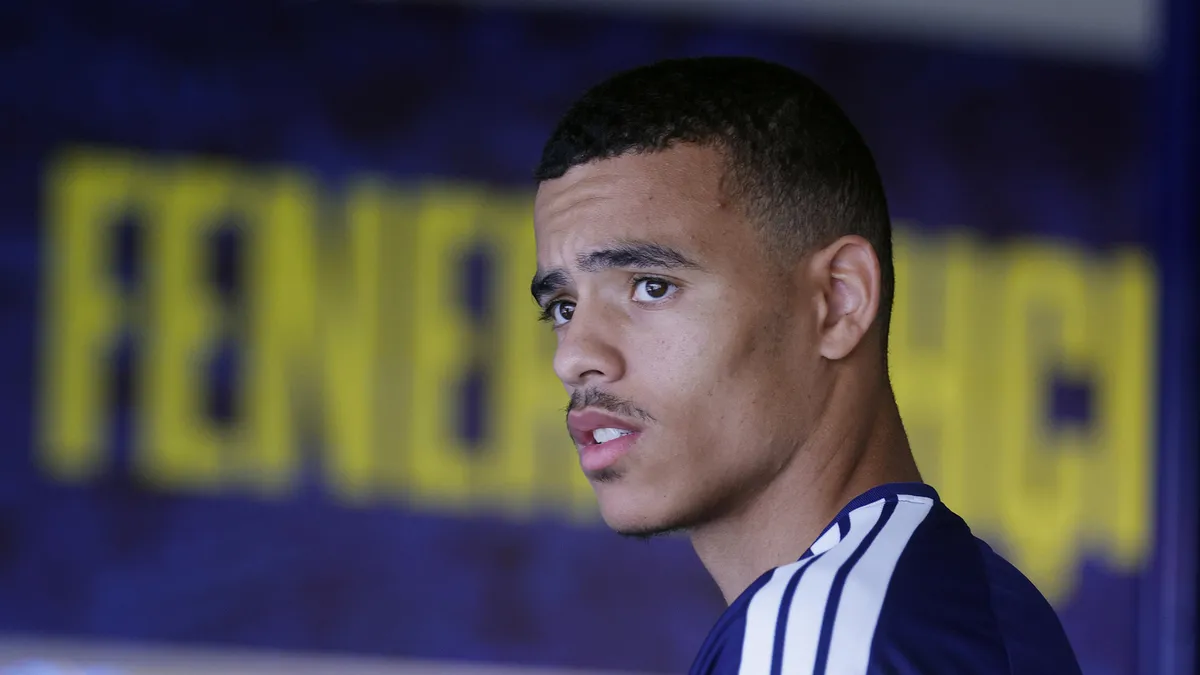 Mason Greenwood, Fenerbahçe'de ilk antrenmanına çıktı