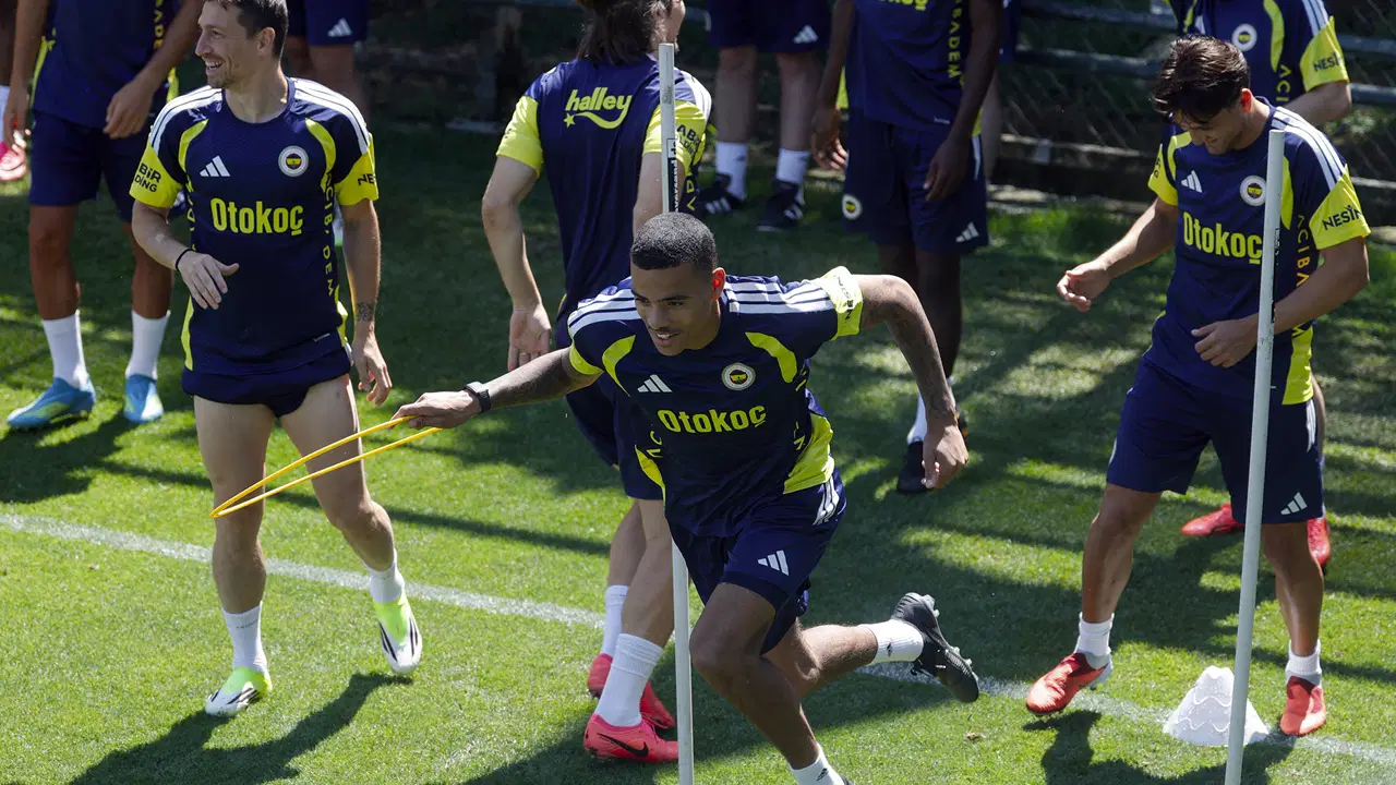 Mason Greenwood Fenerbahçe ile ilk antrenmanına çıktı