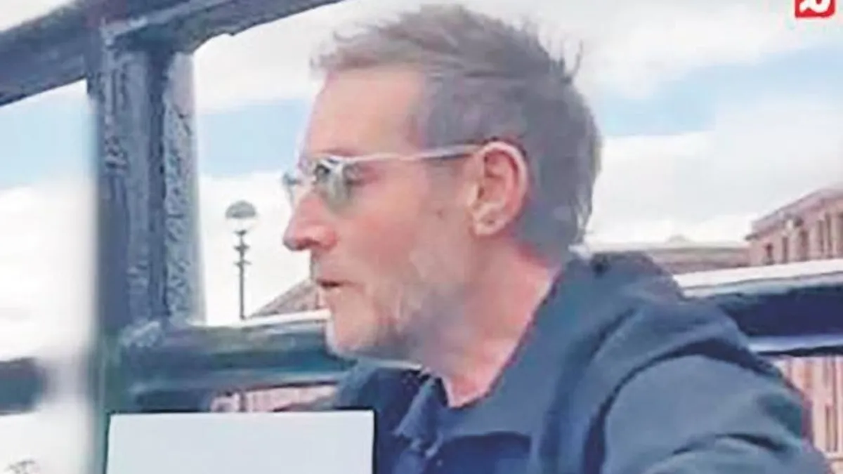 Massive Attack Solisti Robert Del Naja Liverpool'da Filistin Eylemine Katıldı