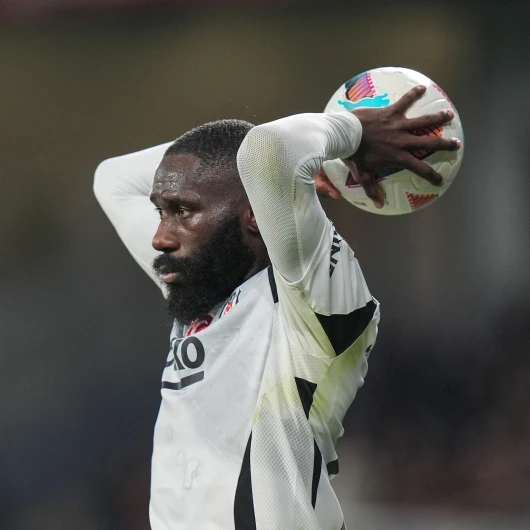 Masuaku Süper Lig'e Dönüyor! Sürpriz Görüşme Gerçekleşti