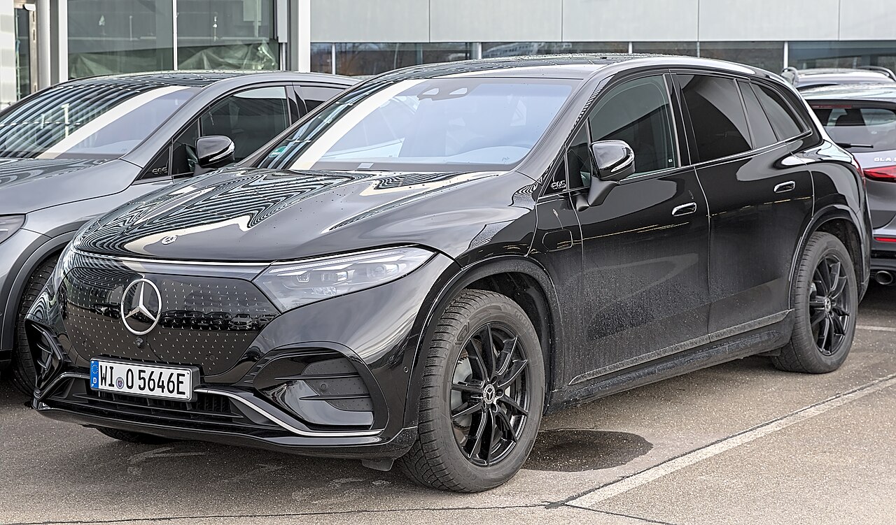 McLaren İlk Hibrit SUV Modeli P47'yi 2028'de Piyasaya Sürüyor