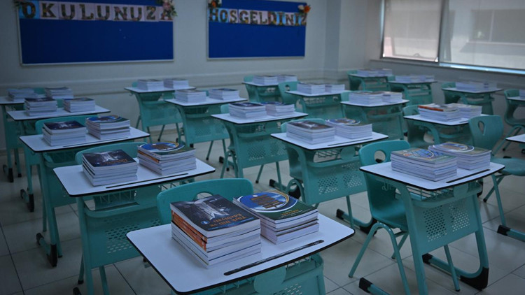 MEB 283 Milyon Ücretsiz Ders Kitabını Okullara Ulaştırdı