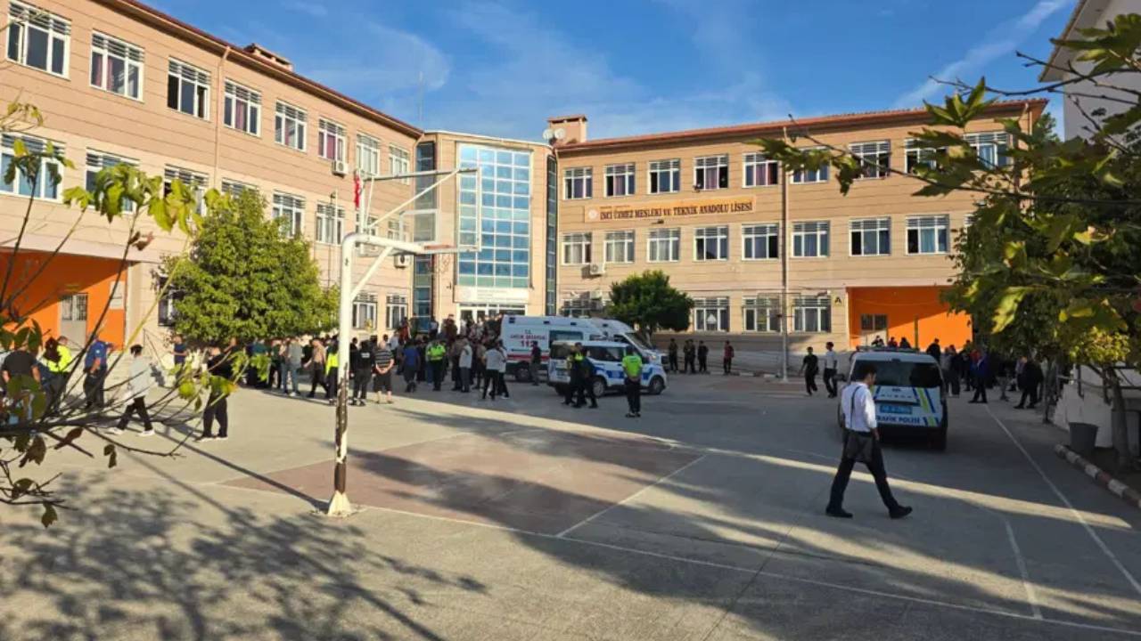 MEB'den Manisa'daki okul saldırısı hakkında açıklama: Eğitime bir gün ara