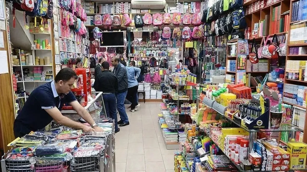 MEB yasağına rağmen özel okullarda kırtasiye paketi dayatması: 200 bin TL'ye varan ücretler