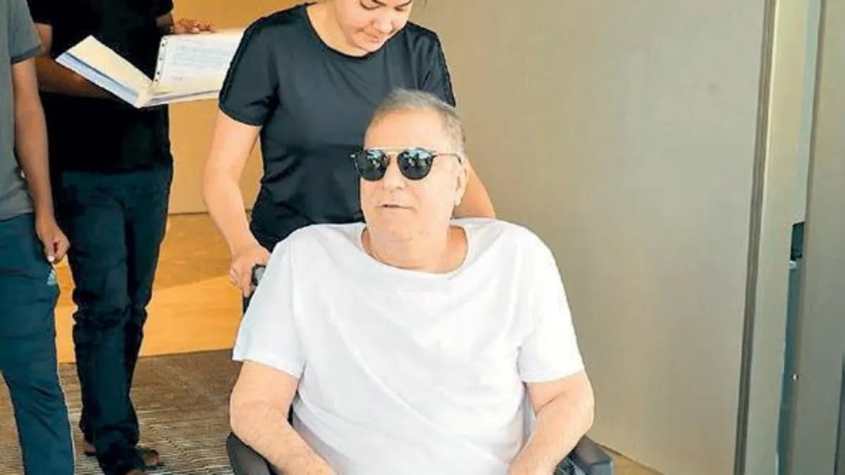 Mehmet Ali Erbil Evinde Kalp Krizi Geçirdi