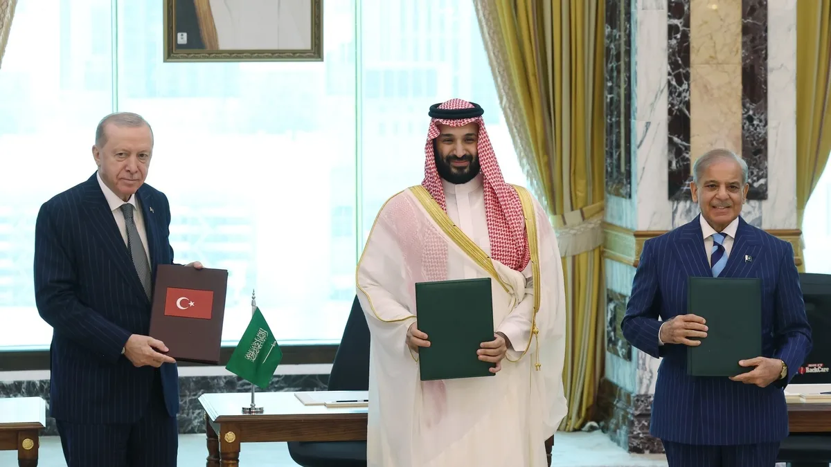 Mekke'de Tarihi Savunma Paktı: Türkiye, Suudi Arabistan ve Pakistan'dan Ortak Güvenlik Şemsiyesi