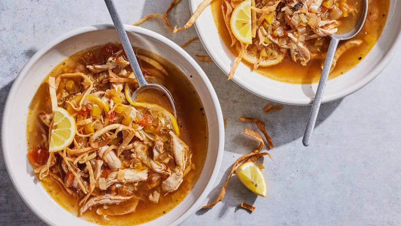 Meksika'nın Yucatán Lezzeti: Sopa de Lima