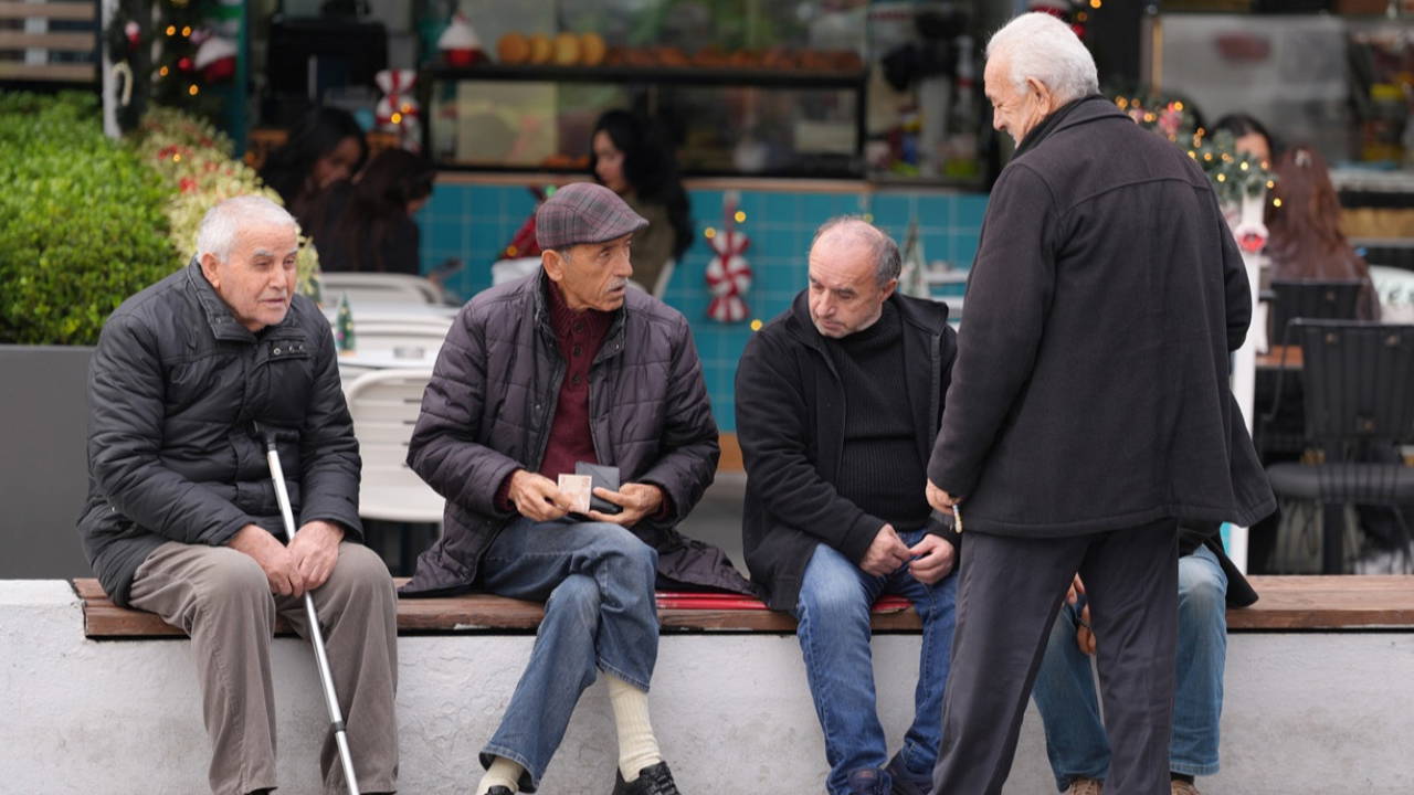 Memur emeklilerine seyyanen zam tepkisi: 623 bin TL alacak var
