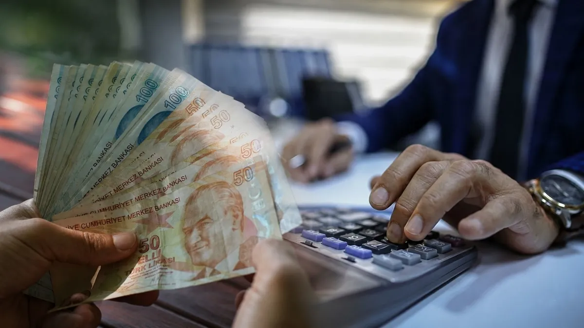 Memur Maaşları 2027 Ocak Zammı: Yüzde 7,86 Enflasyon Farkıyla Yeni Tablo