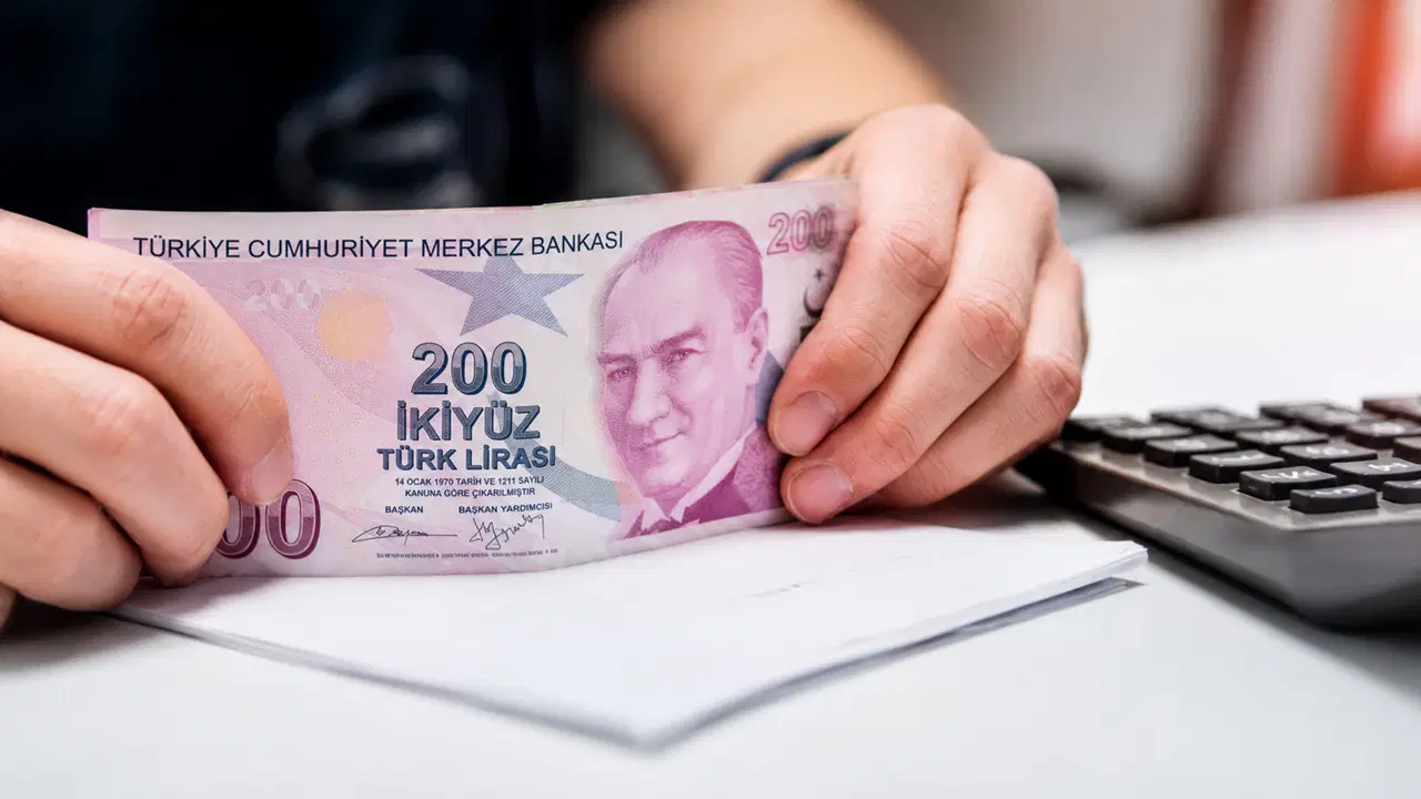 Memur ve Emekli Zam Pazarlığında İki Formül: Ocakta Maaşları Ne Bekliyor