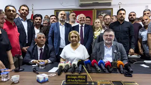 Menderes'te başkanvekili seçimi yargıya taşınıyor: CHP'den iptal başvurusu