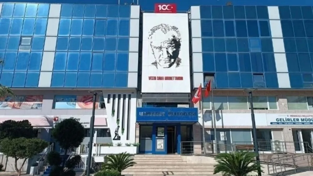 Menderes Belediyesi rüşvet soruşturmasında şok detay: Cezaevindeki iş insanından bile rüşvet istemiş