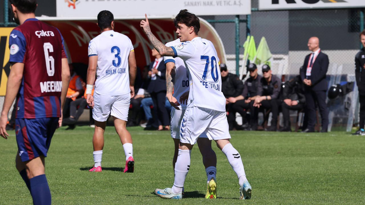 Menemen FK Ligden Çekildi