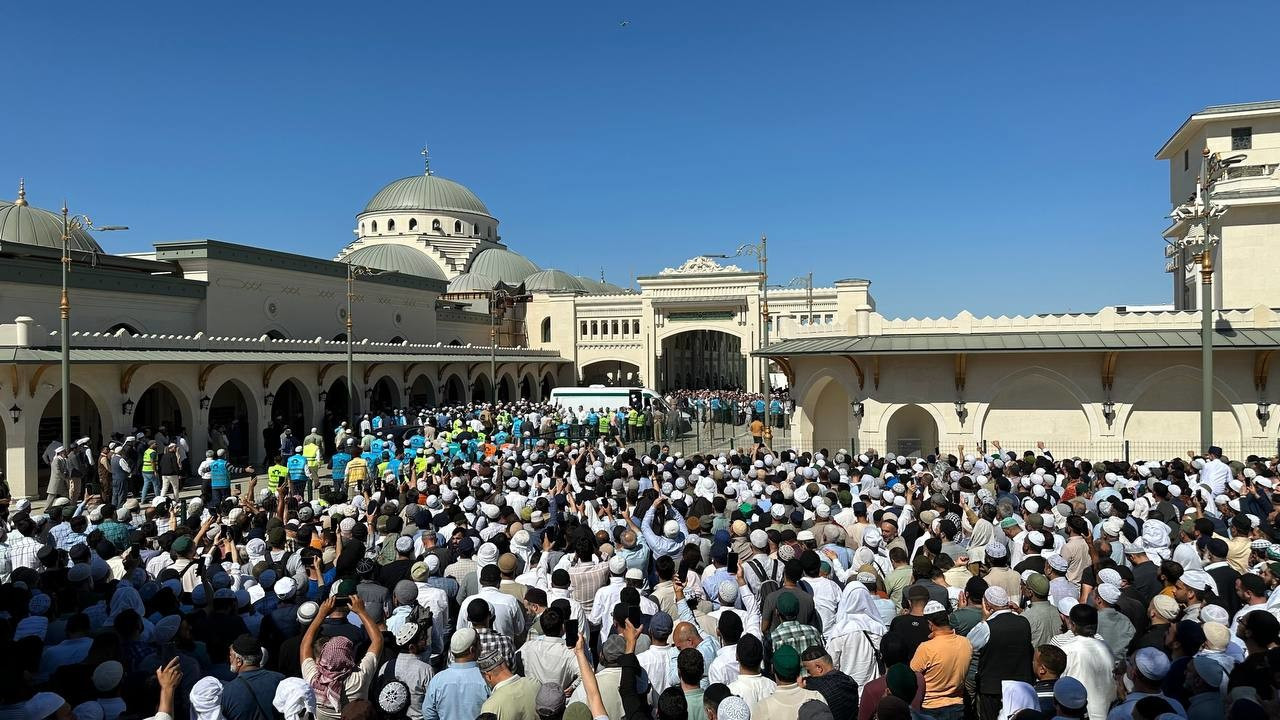 Menzil Cemaati'nde Para Kaybolması İddiası Gündemde