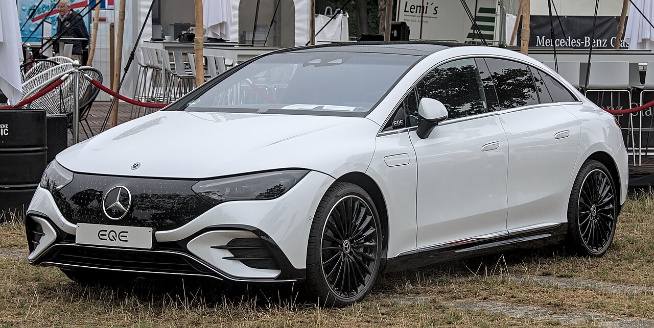 Mercedes-Benz 2027'de Üç Modeli Durduracak: EQE, AMG S63 ve Maybach EQS 680