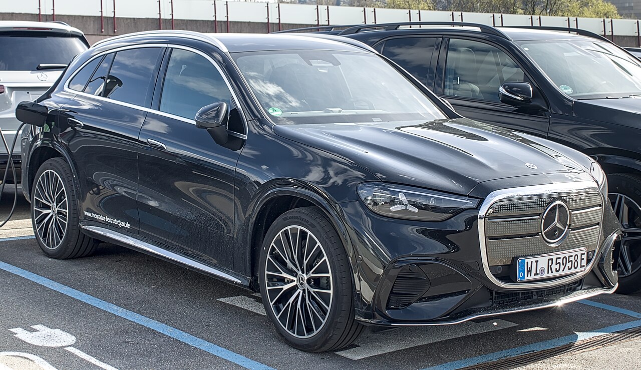 Mercedes-Benz Fiziksel Butonlara Geri Dönüyor