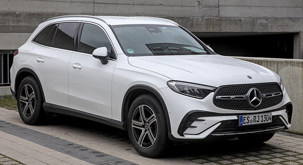 Mercedes-Benz GLC 400 4Matic: Elektrikli SUV'da Türkiye'den Notlar