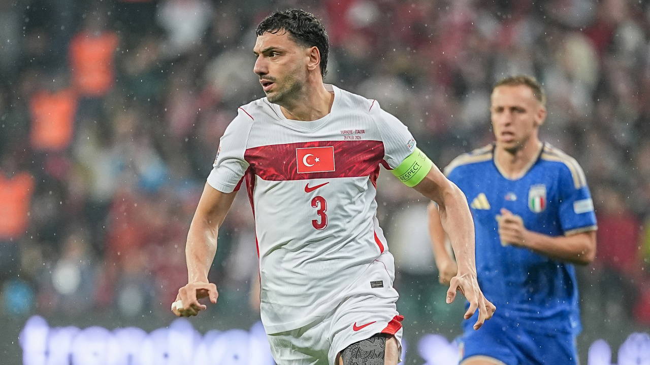 Merih Demiral'dan İtalya Yenilgisi Sonrası Özür: 'Utanç Duyuyoruz