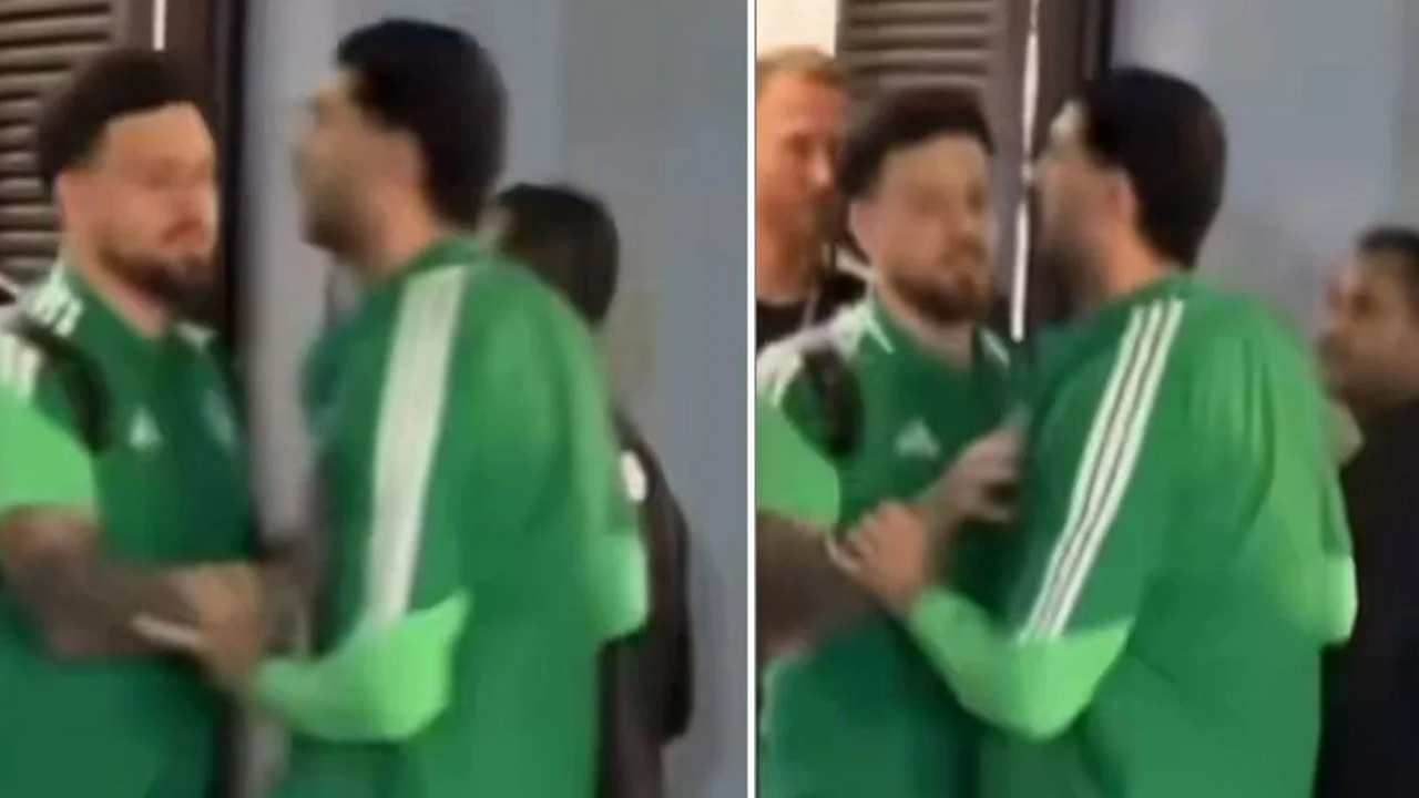Merih Demiral, Sosyal Medya Paylaşımı Sonrası Rakip Soyunma Odasına Girdi