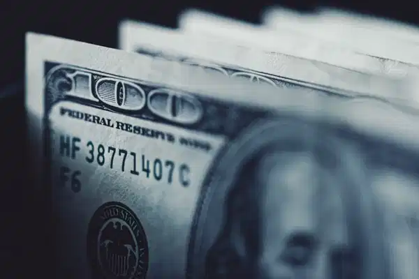 Merkez Bankası Anketi: Yıl Sonu Dolar ve Enflasyon Beklentileri Arttı