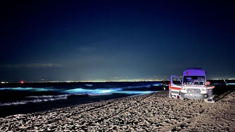 Mersin'de deniz faciası: 3 kişi boğuldu, 1 kişi kayıp
