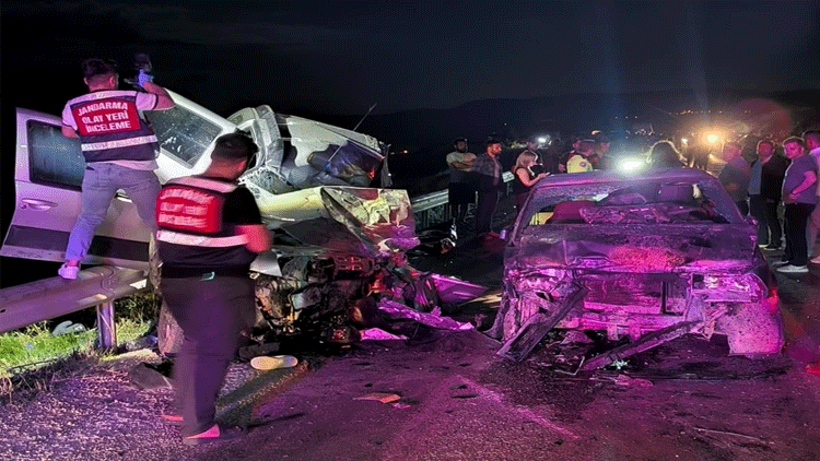 Mersin Mut’ta zincirleme kaza: 1 ölü, 5 yaralı