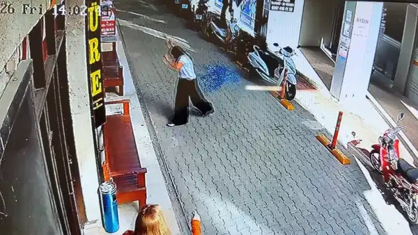 Mersin Silifke'de Cam Faciasından Dönüldü: Kadının Yanına Düştü