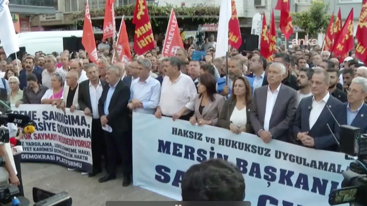 Mersin'de Tutuklamalara Protesto: Seçer'den 'Vicdanımız Rahat' Mesajı