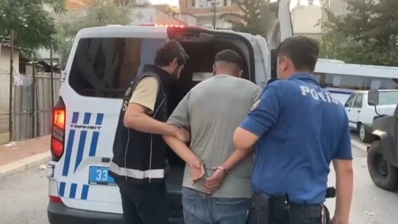 Mersin'de uyuşturucu operasyonu: 42 gözaltı