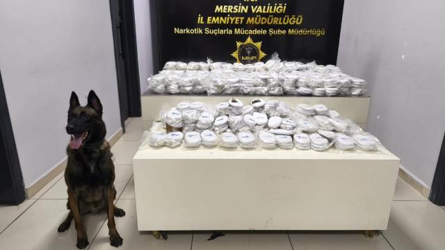 Mersin'de rekor uyuşturucu operasyonu: 3 kilo 490 gram kokain ele geçirildi