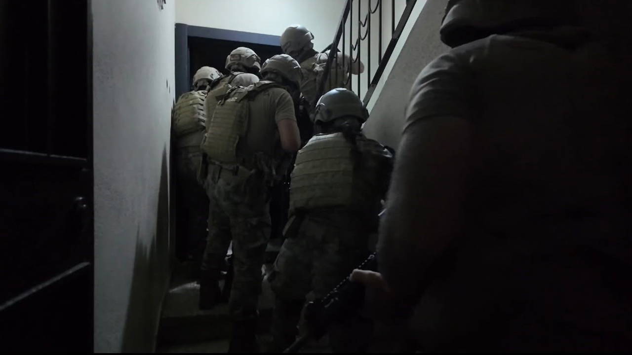 Mersin'de IŞİD Operasyonu: 3 Şüpheli Tutuklandı