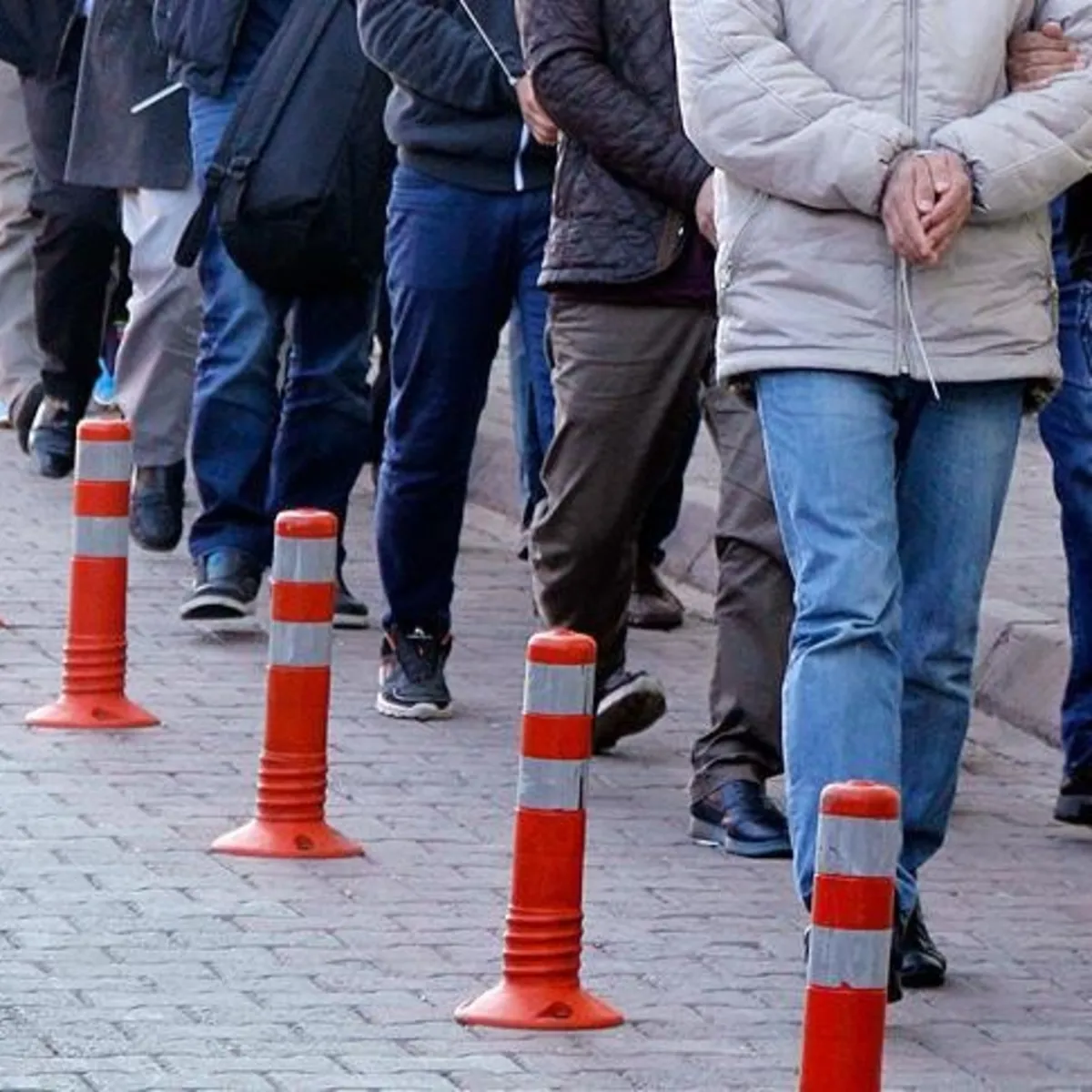 Mersin'de uyuşturucu operasyonu: 27 tutuklama