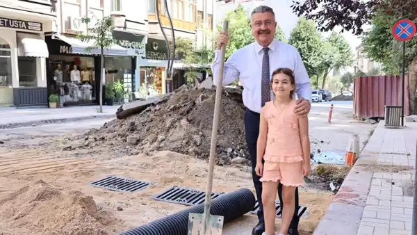 Başkan Kargı’dan Minik Yurttaşa Sürpriz Sohbet