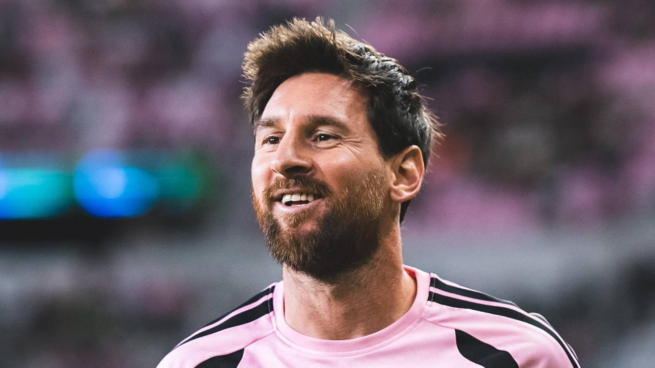 Messi duble yaptı, Inter Miami DC United'ı 4-0 yendi