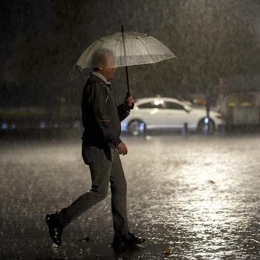Meteoroloji'den 4 ile gök gürültülü sağanak uyarısı