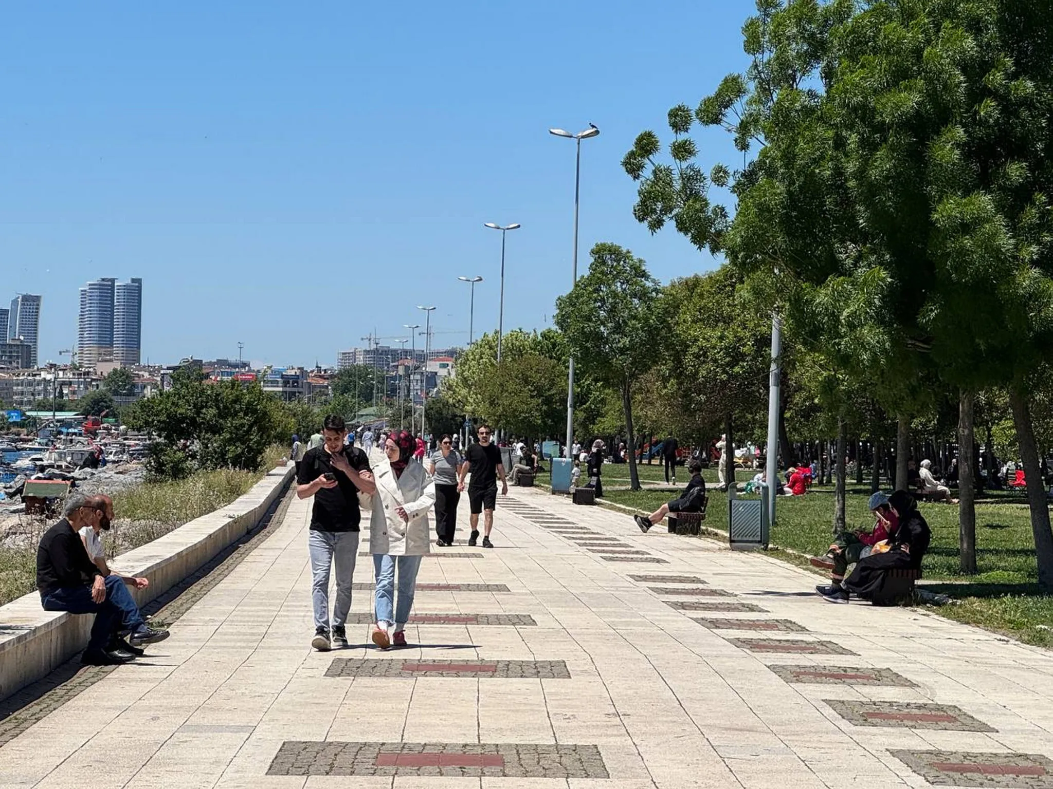 Meteoroloji 5 günlük haritayı yayımladı: Yaz güneşi yerini sağanağa bırakıyor