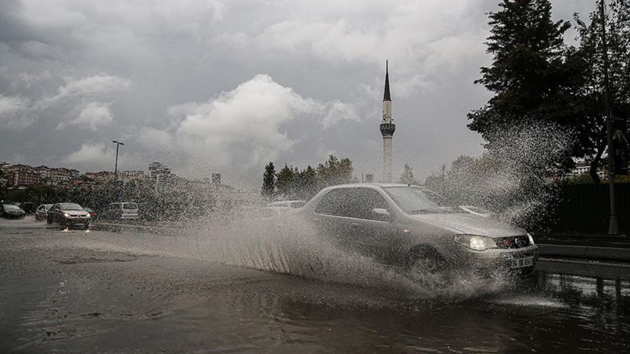 Meteoroloji'den 15 kente sarı kodlu sağanak uyarısı