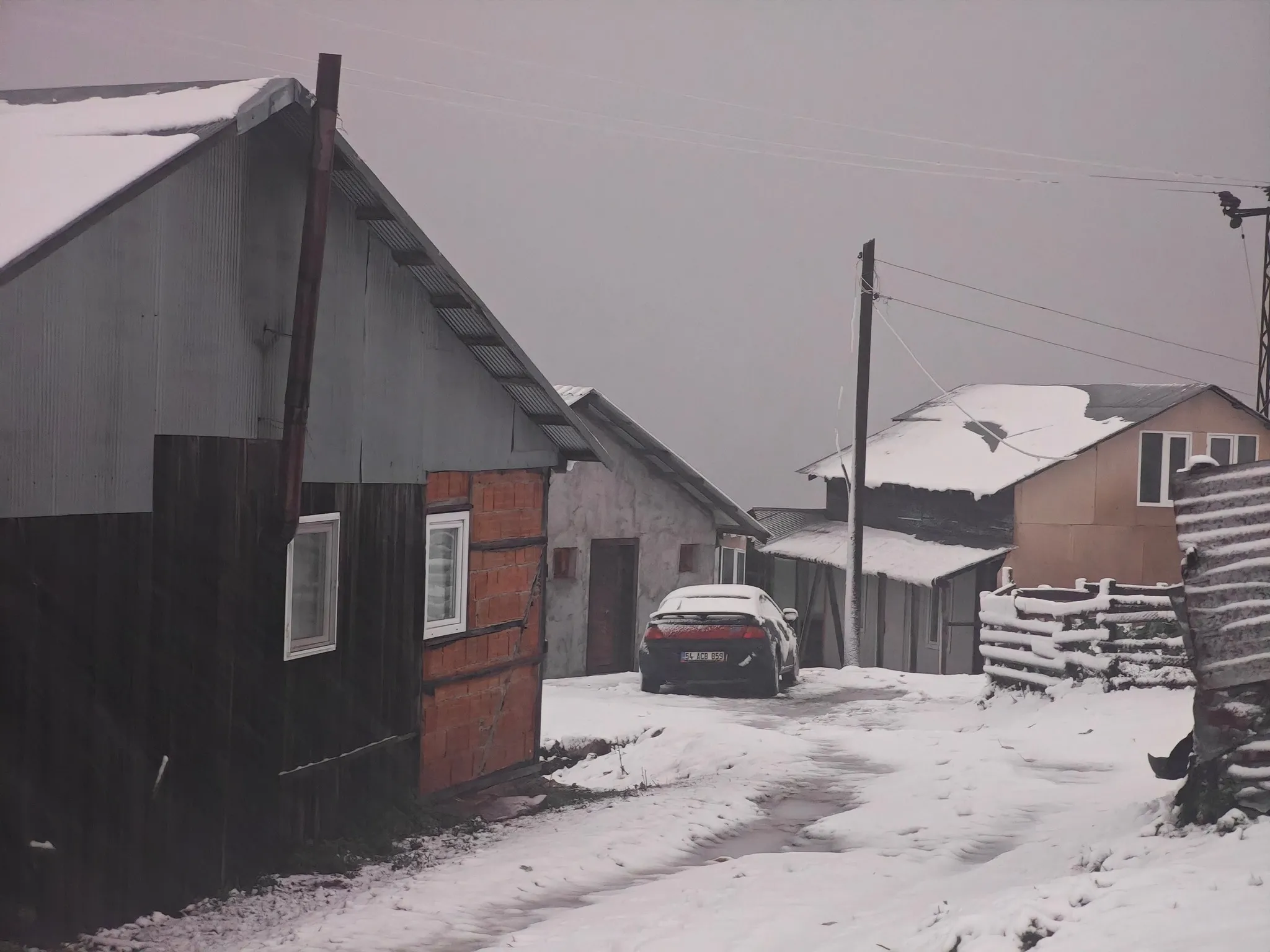Meteorolojiden 18 İle Sarı ve Turuncu Kod Uyarısı: Rüzgar 100 km/s
