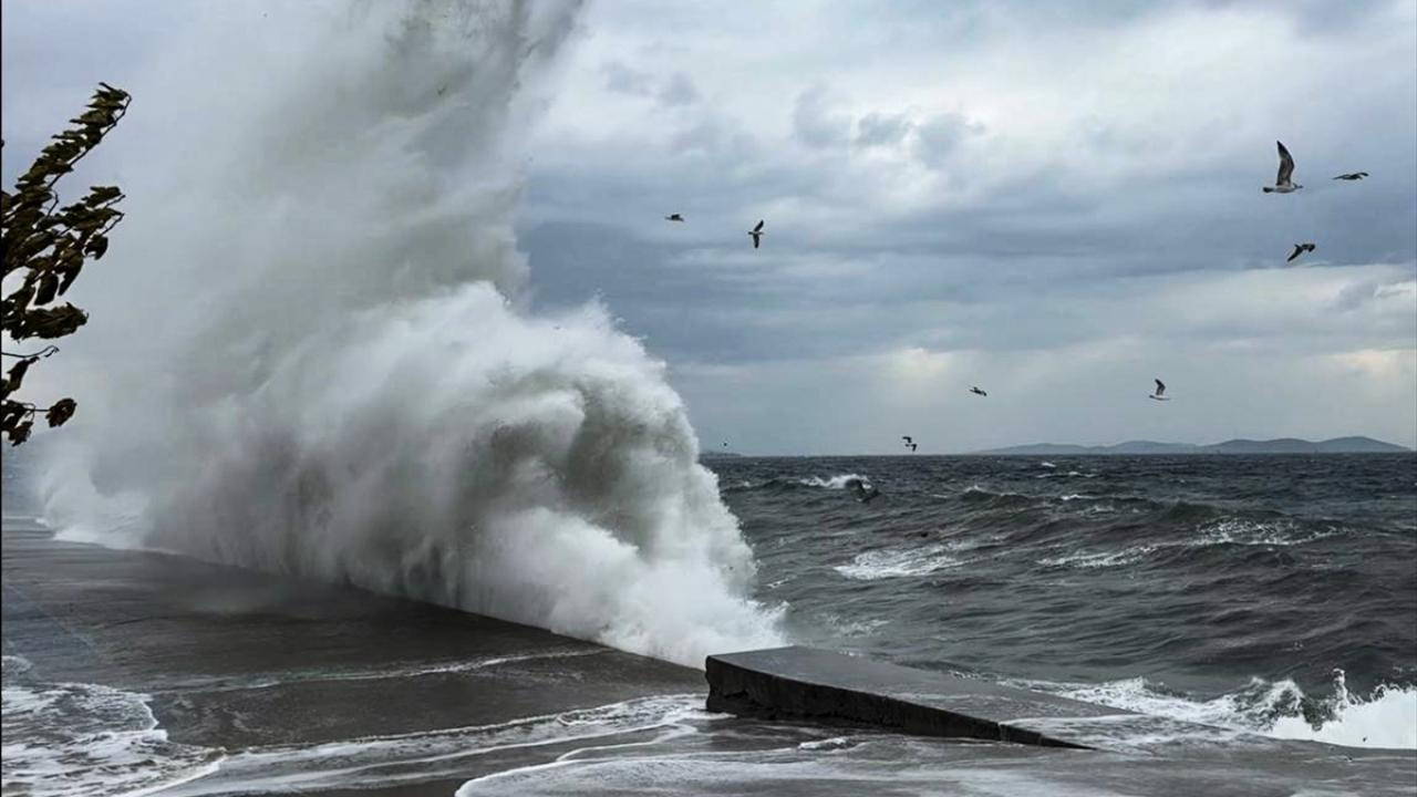 Meteoroloji'den Batı Karadeniz ve Marmara için fırtına uyarısı: Saat verildi