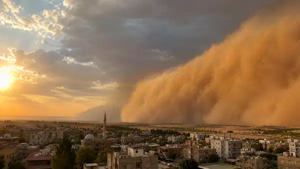 Meteoroloji'den Güneydoğu'ya Toz Taşınımı Uyarısı